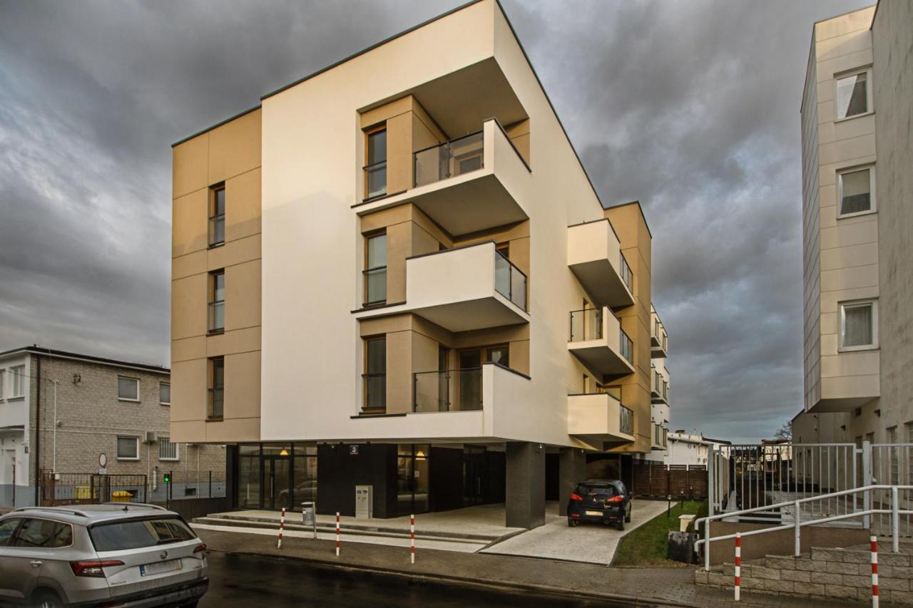 Apartament Centrum Xl - Komfortowe Noclegi Пясечно Экстерьер фото