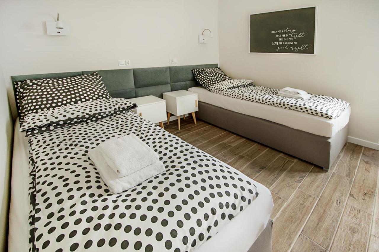 Apartament Centrum Xl - Komfortowe Noclegi Пясечно Экстерьер фото